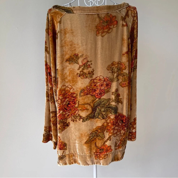Soft Surroundings Gold Velour Floral Pullover Long Sleeve Top Silk Rayon SZ XLP - Picture 8 of 9
